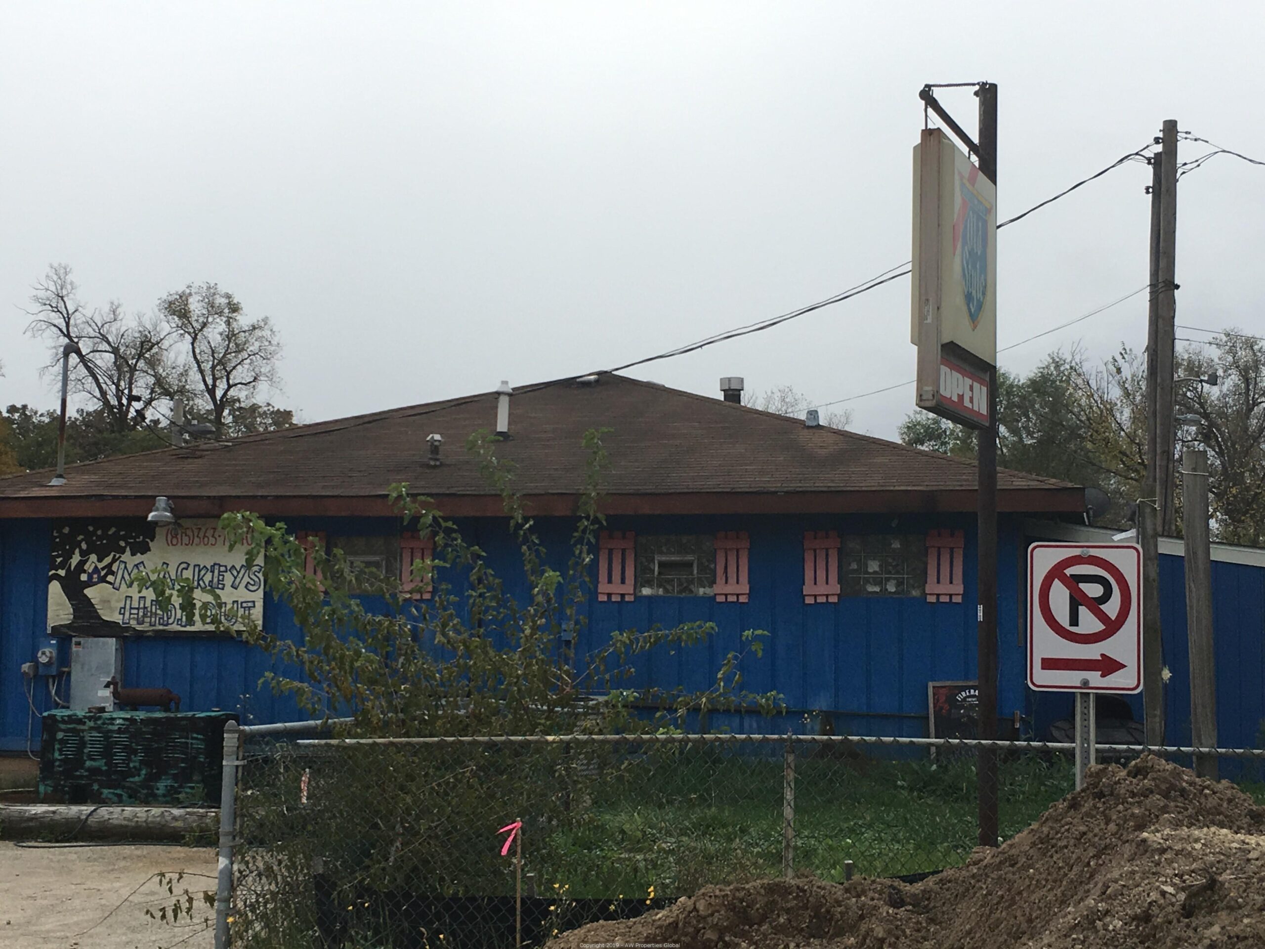 Restaurant/Bar & Apartment in McHenry, IL AuctionWorks