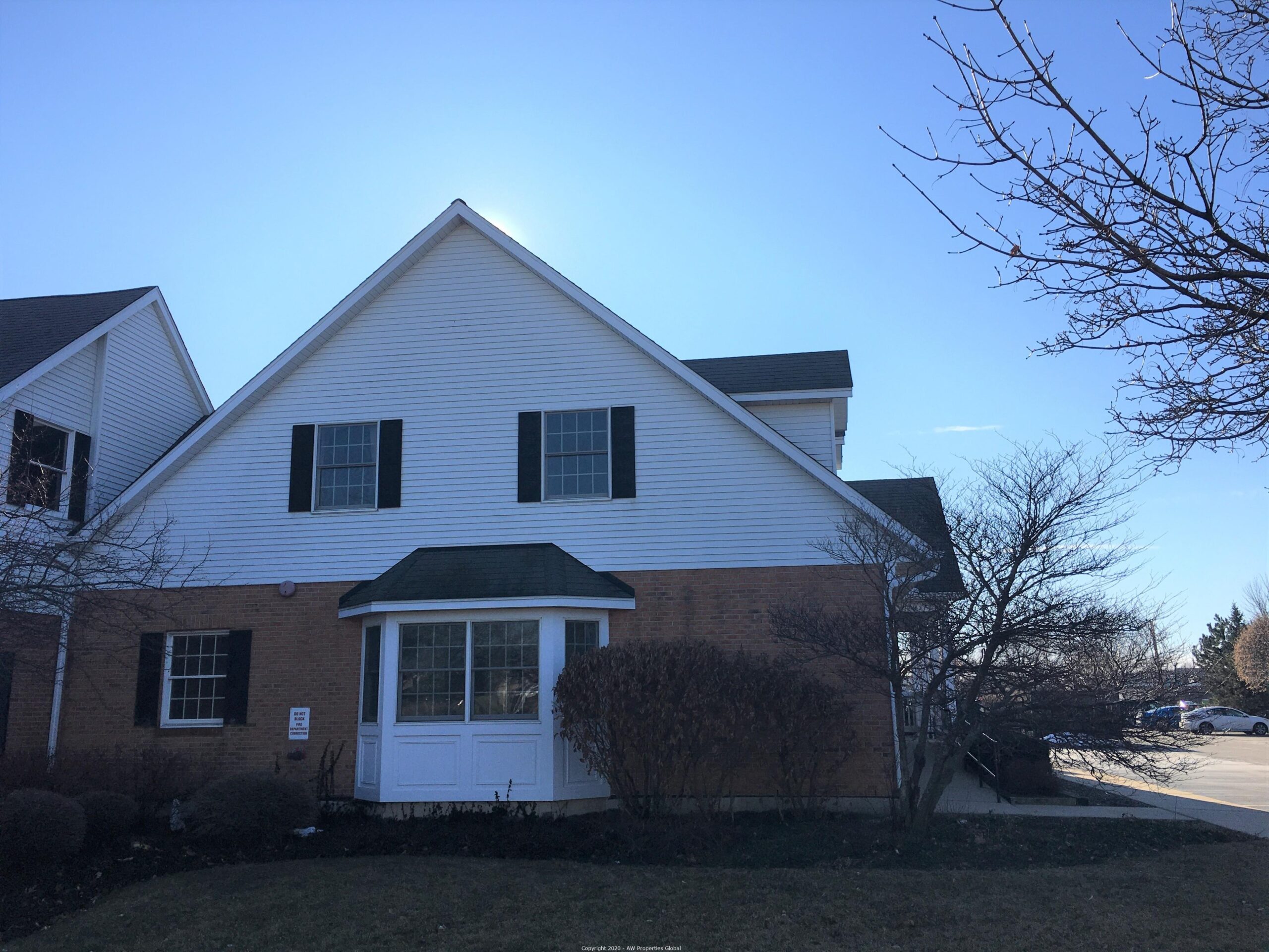 Office/Medical Condo in Crystal Lake, IL AuctionWorks