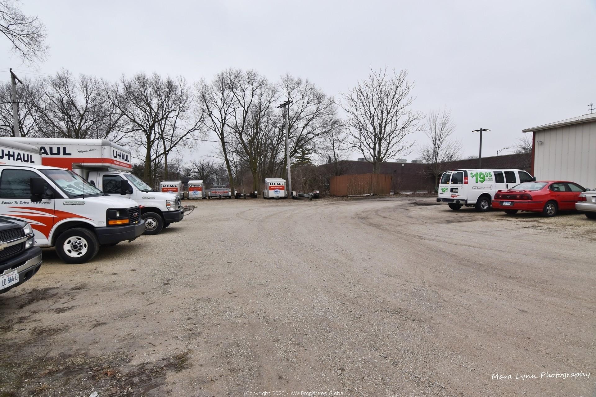 Retail/Prior Automotive Service Property in Batavia, IL AuctionWorks